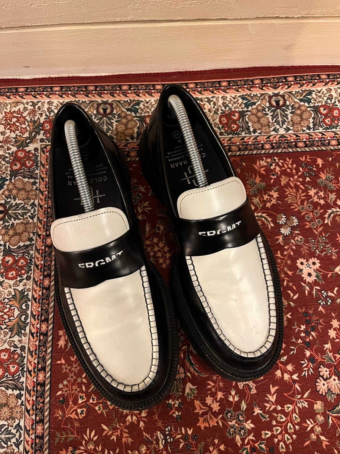 콜한 프라그먼트 스펙테이터 로퍼 상품이미지1