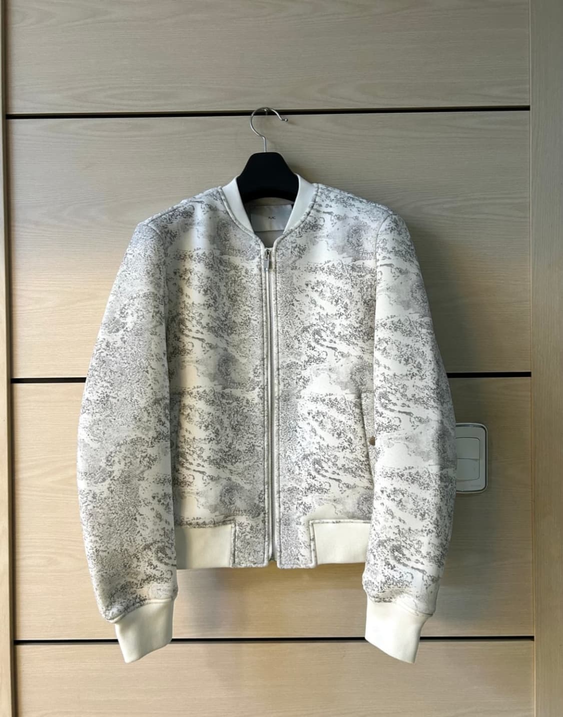 Dying Design White Bomber Jacket 상품이미지3
