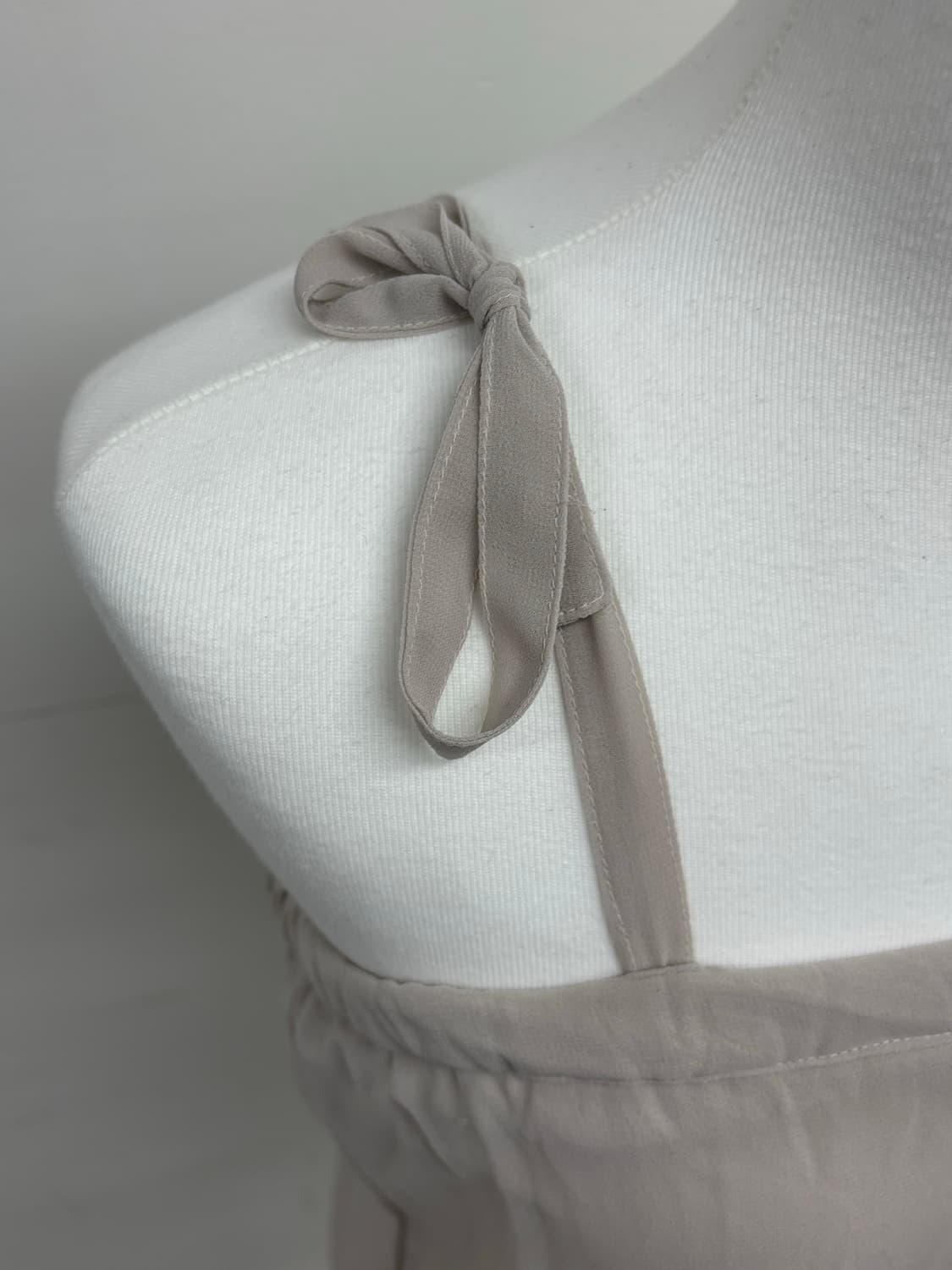 빈티지 그레이 캉캉 스커트 슬리브리스 상품이미지5