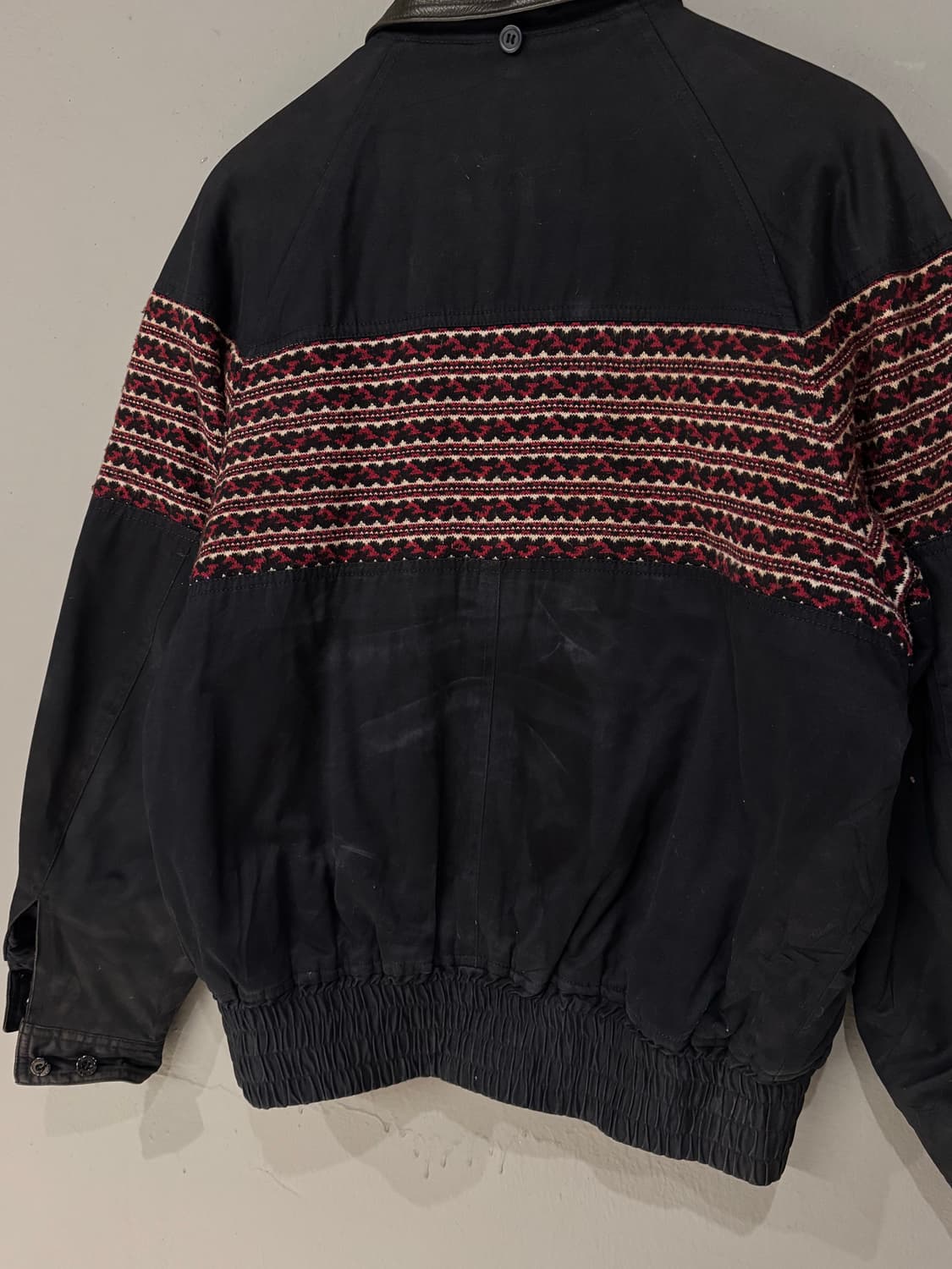 90s 마이크버니즈 에스닉 레더 봄버자켓 상품이미지10