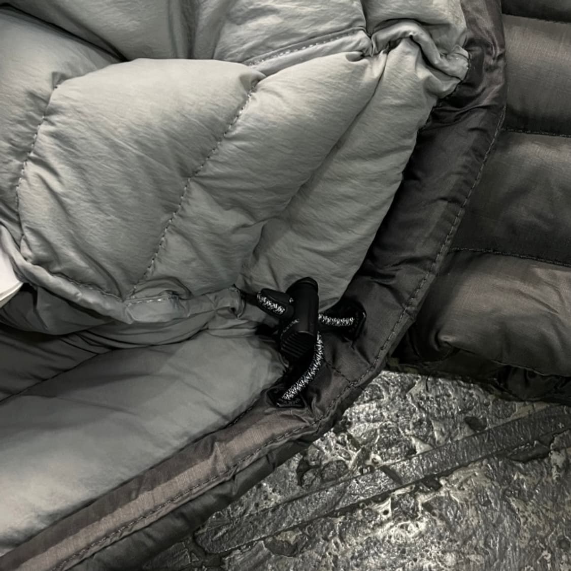 105 블랙야크 경량 패딩  상품이미지6