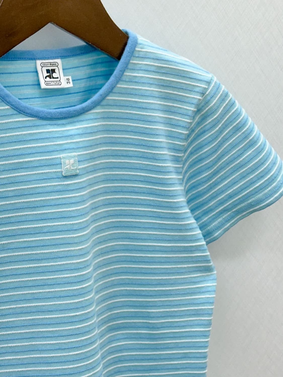 courreges / 꾸레쥬 스카이블루 스트라이프 반팔 티셔츠  상품이미지2