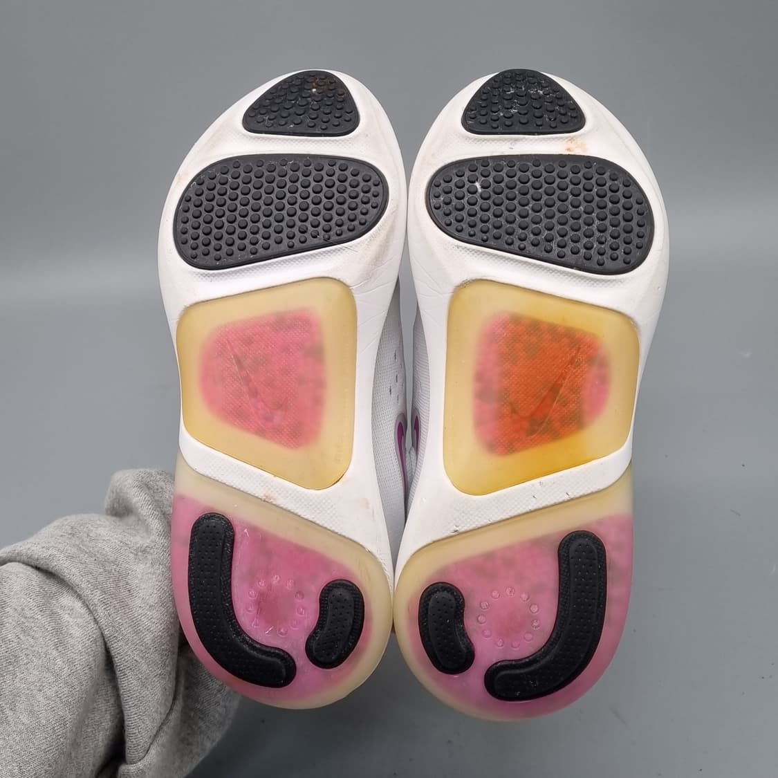 나이키 조이라이드 듀얼런 여성운동화230  상품이미지3