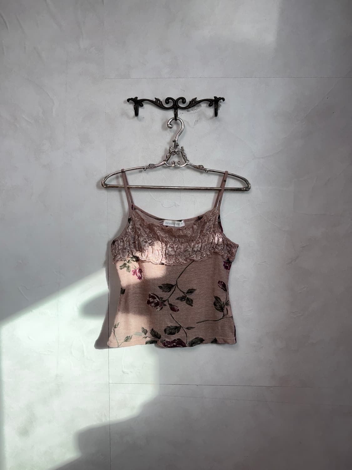 Indi pink rose lace sleeveless 상품이미지4