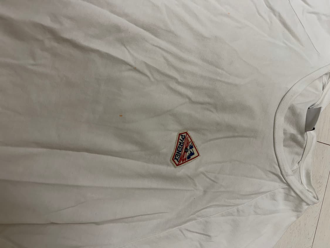 백화점판) 피레넥스 반팔티 XL 사이즈  상태 7.8/10  사진찍고 절 상품이미지3