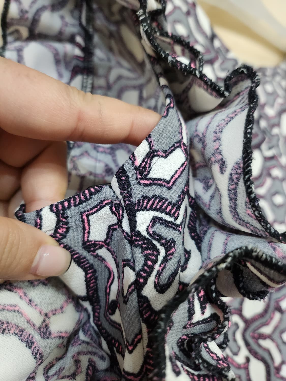 1168) 여성 셔링 블라우스 상품이미지3