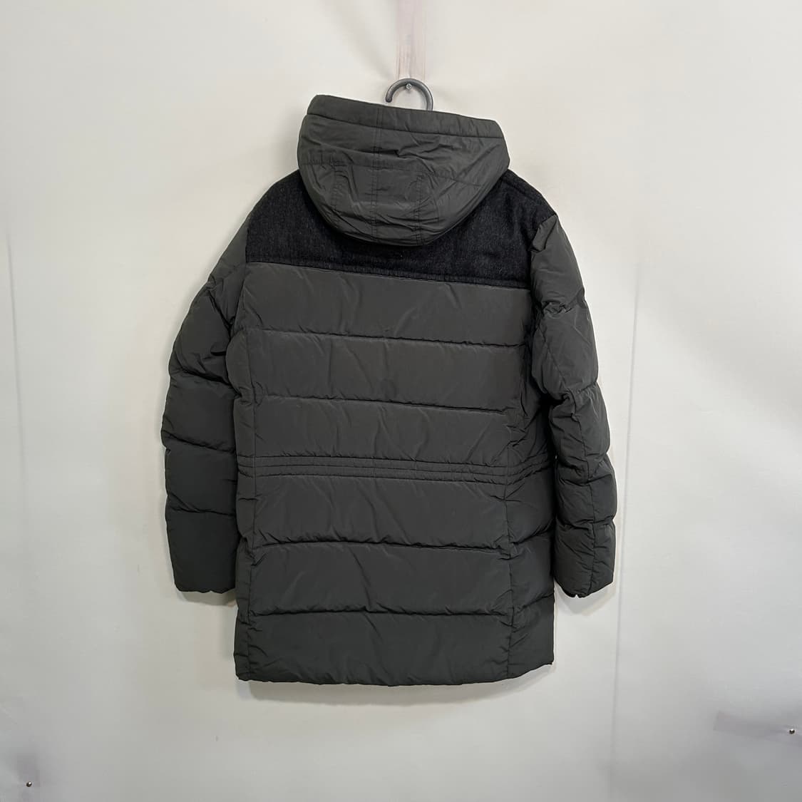 빈폴 남성 프리미엄 구스다운 패딩 100 상품이미지2