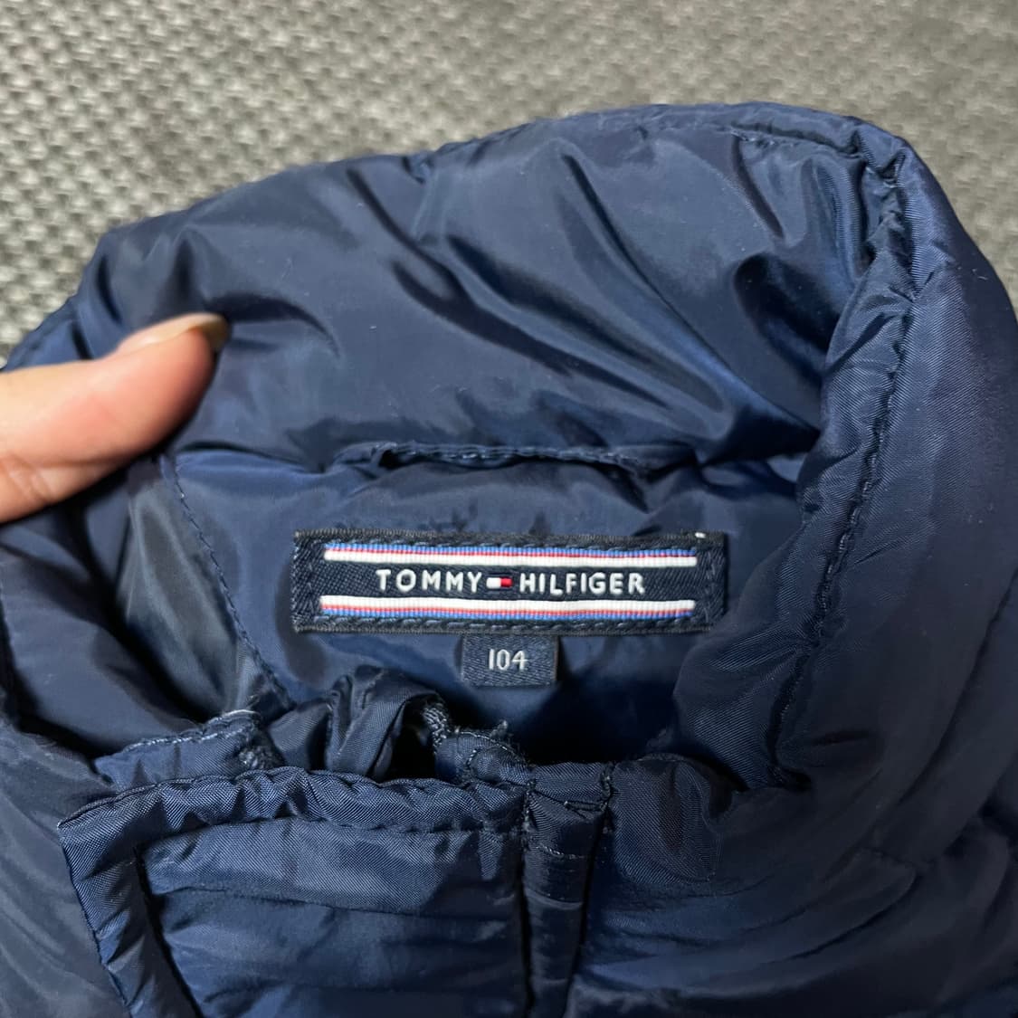 타미힐피거 키즈 네이비 퀄팅 경량패딩 자켓 104 상품이미지5