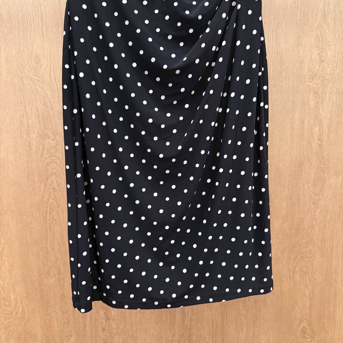 폴로 랄프 로렌 폴카 도트 허리 셔링 슬리브리스 미디 원피스 블랙 상품이미지5