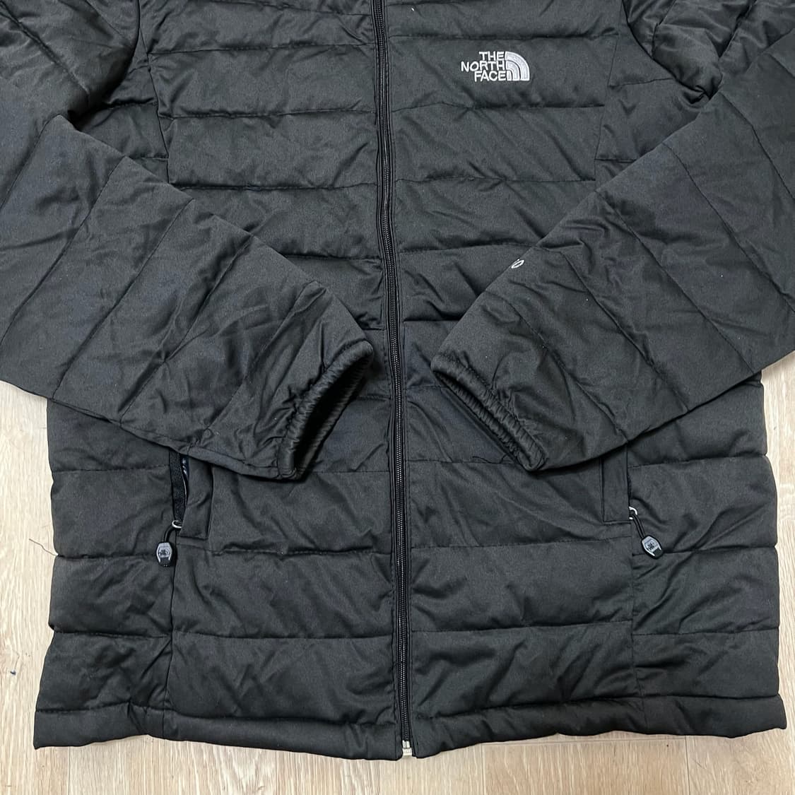 노스페이스 남성 라이트 700 후드 경량패딩 L/100  상품이미지3