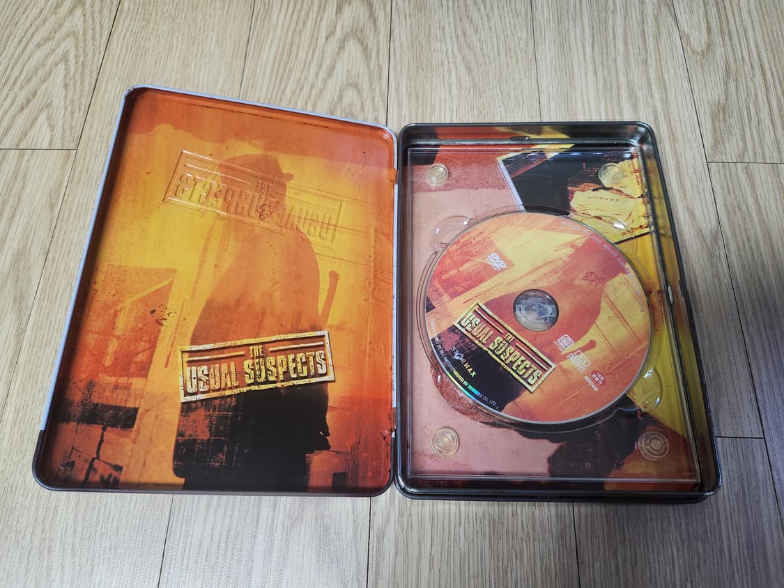 유쥬얼 서스펙트 스틸케이스 dvd 상품이미지3