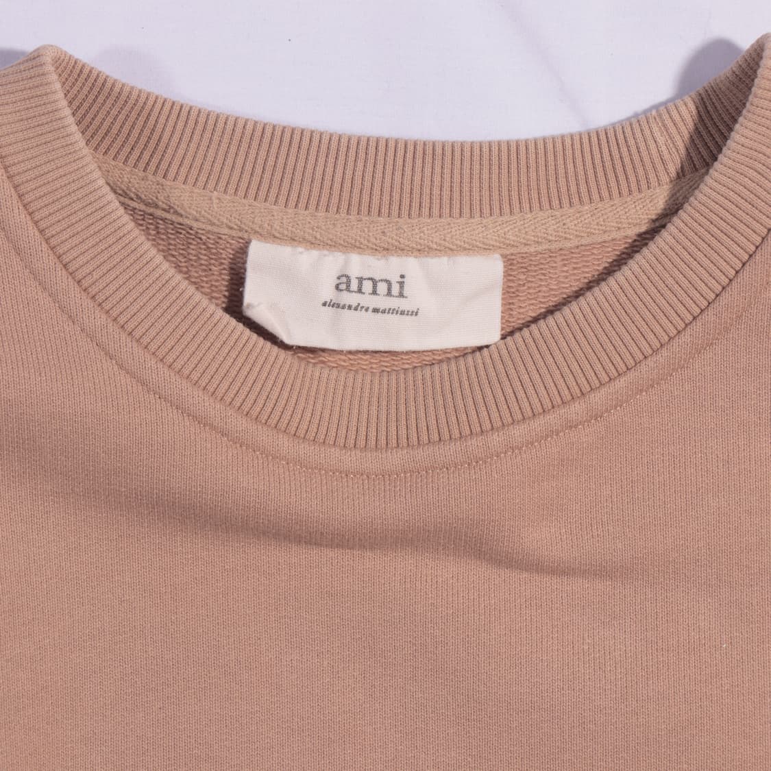 아미 자수로고 스웻셔츠 B136 상품이미지2