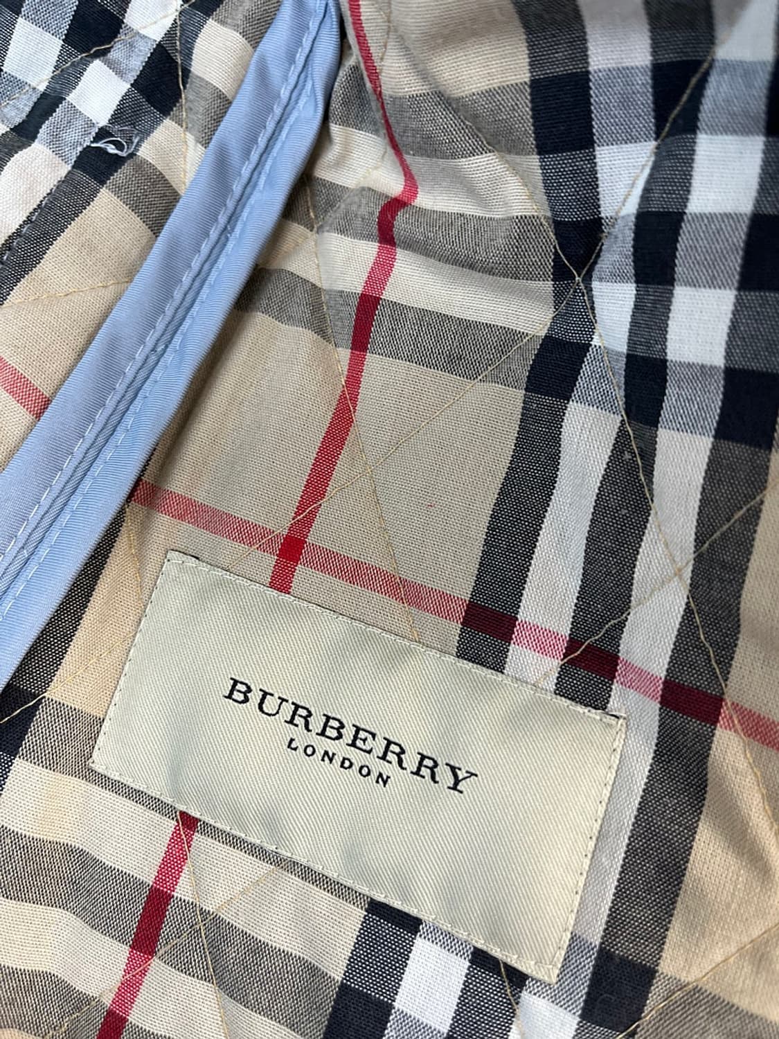 여) 버버리 스카이블루 퀼팅집업  상품이미지7