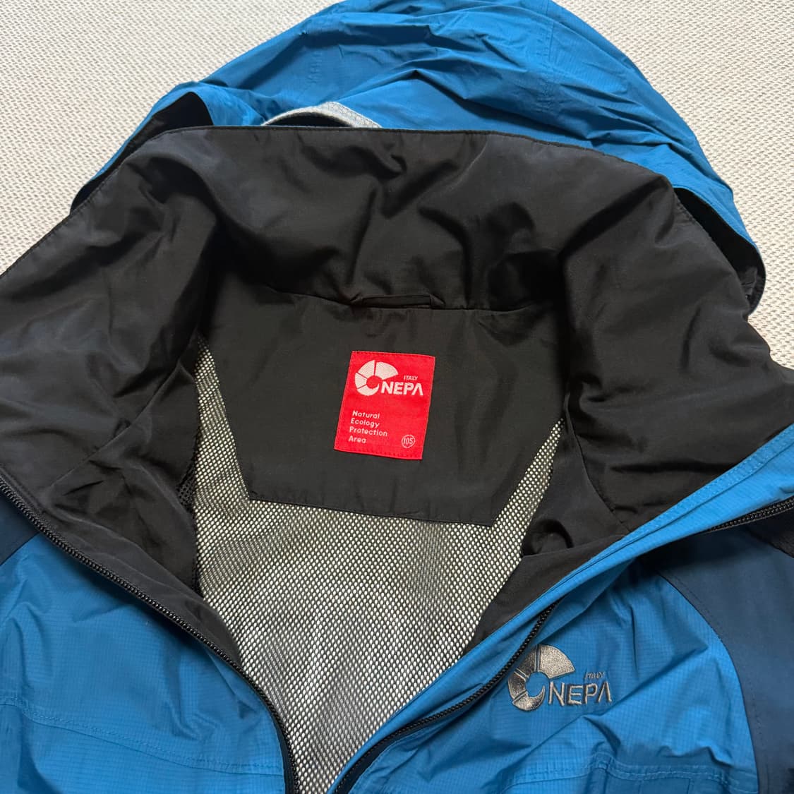 네파 엑스벤트 바람막이 자켓 상품이미지2