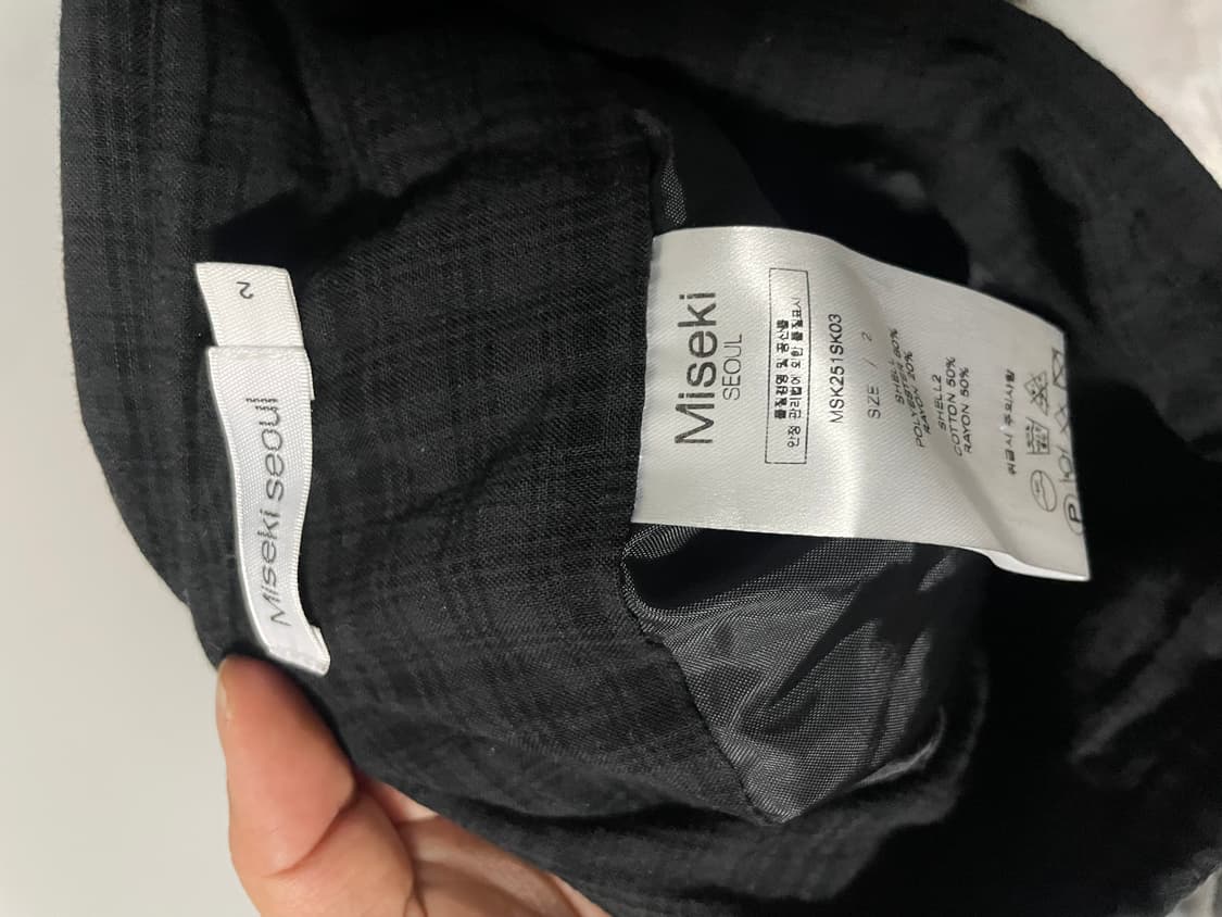 미세키서울 Unbalanced flow mini skirt BLACK 상품이미지3