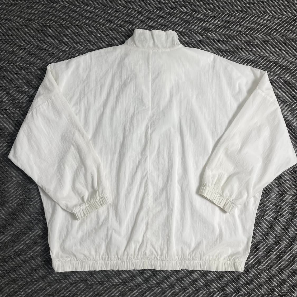 나이키 신형 빅스우시 나일론 박시핏 바람막이o 3599 상품이미지4