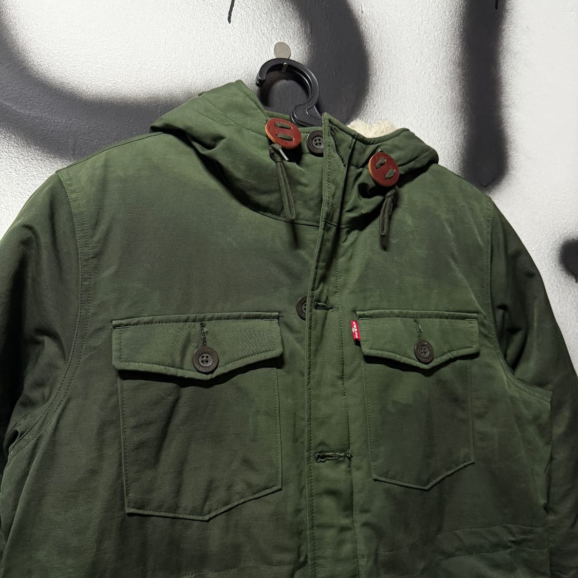 리바이스 리프 패턴 플리스 후드 파카 카키 상품이미지3