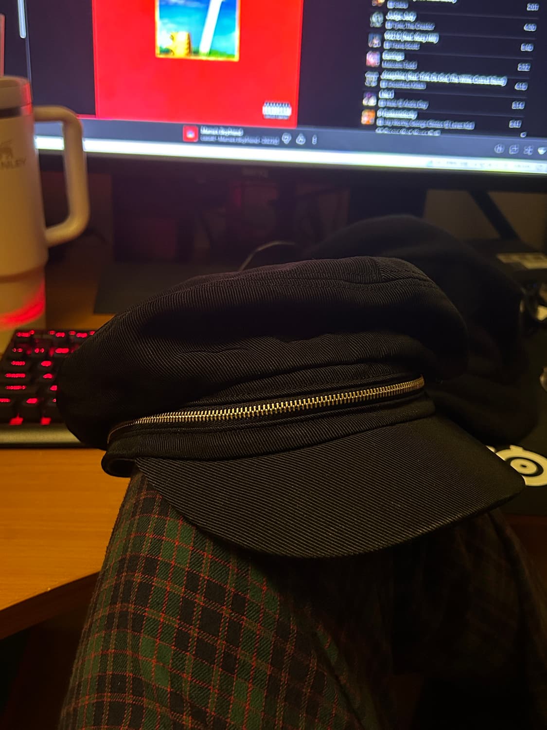 카시라 지퍼 캐스킷 상품이미지3