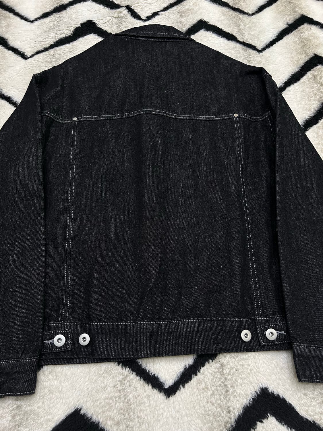 [M]트릴리온 오버핏 워싱 스티치 데님 트러커지켓/블랙 상품이미지4