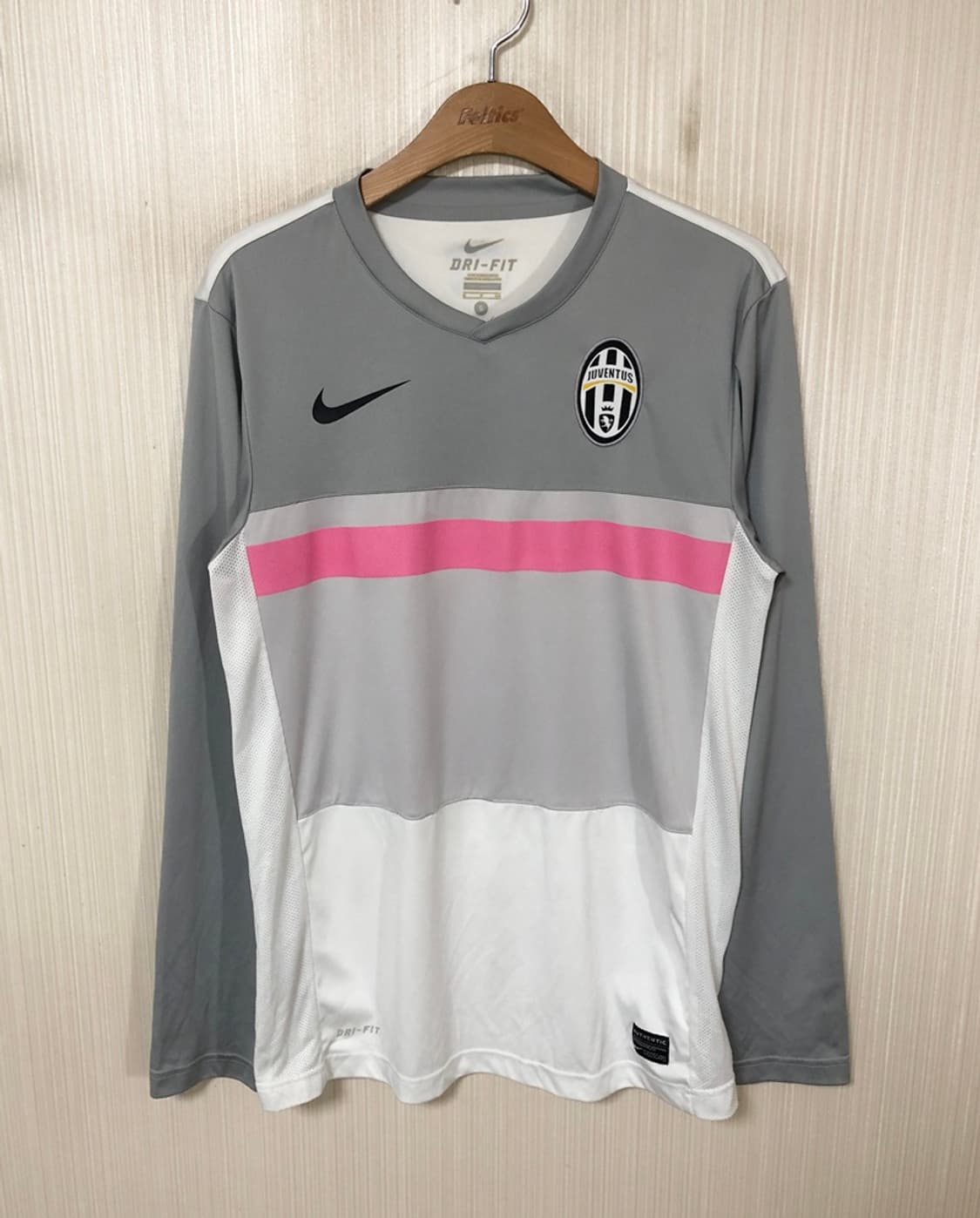 나이키 11-12 유벤투스 트레이닝 유니폼/져지 S(95) 상품이미지1