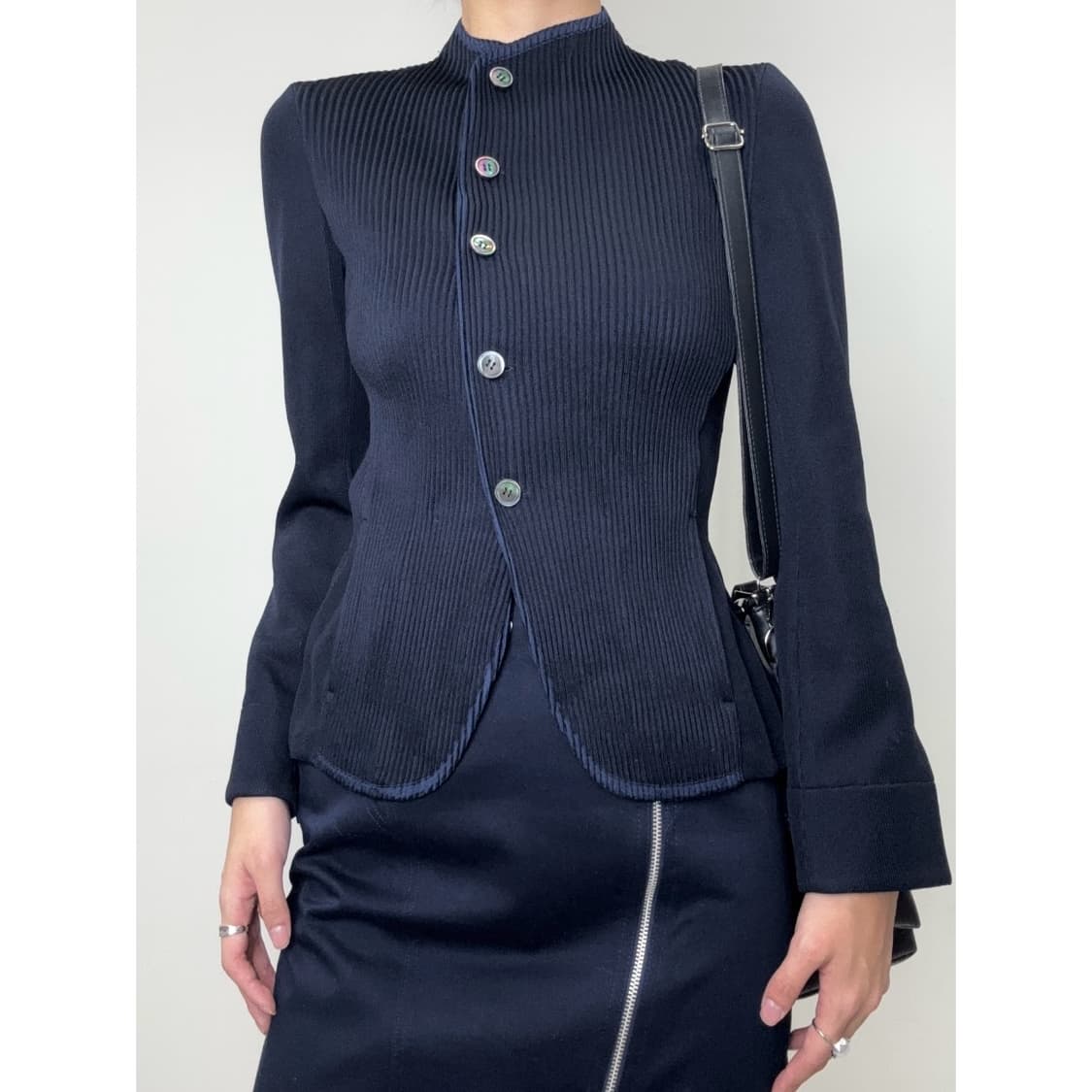 빈티지 네이비 플리츠 자켓 상품이미지1