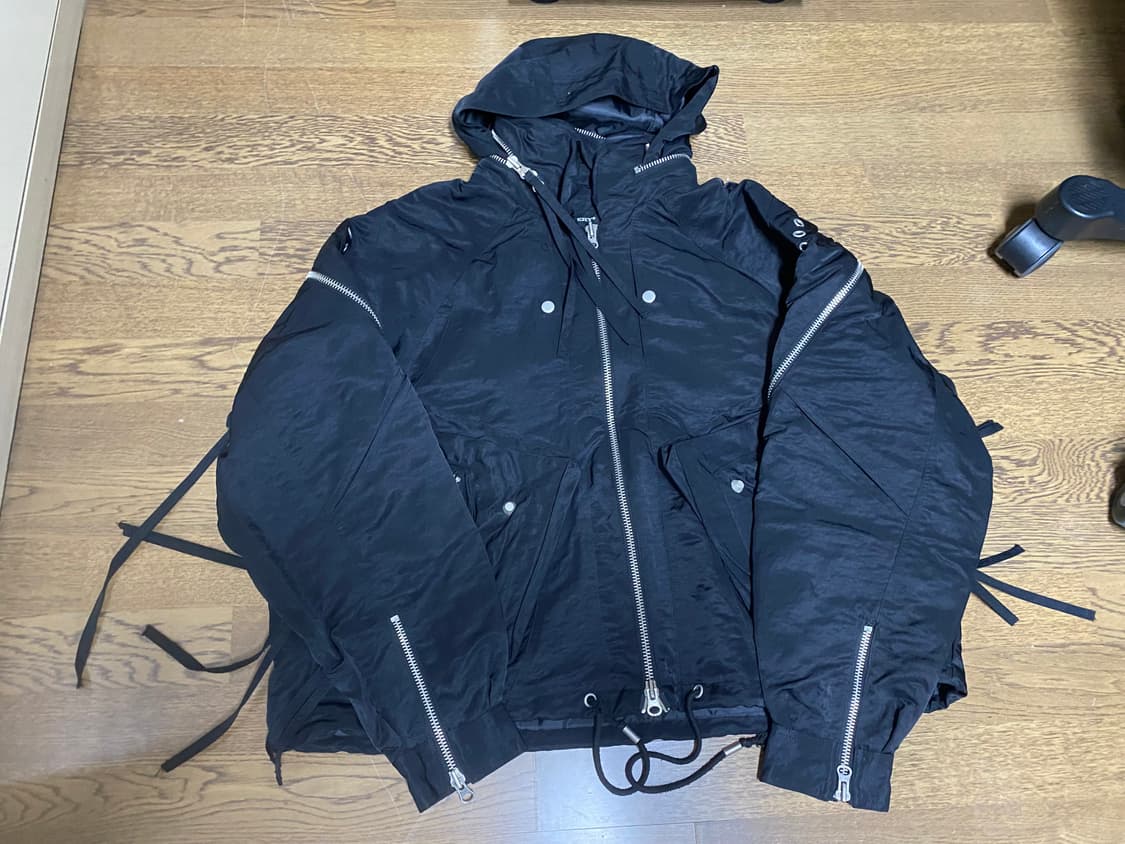 써저리 이카루스 패러슈트 자켓 24 FW 블랙 L 상품이미지1