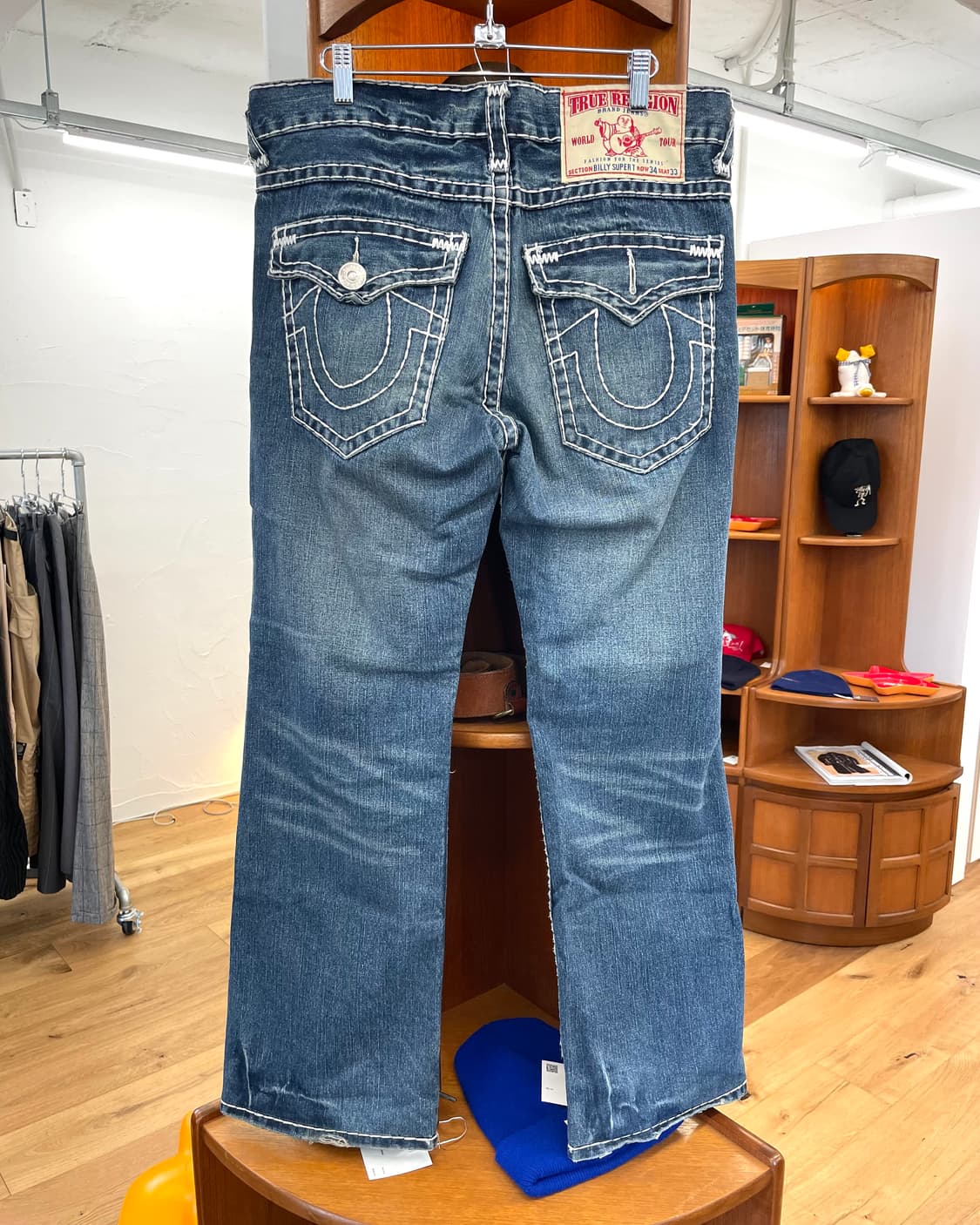 [34] 트루릴리전 부츠컷 데님 팬츠 상품이미지5