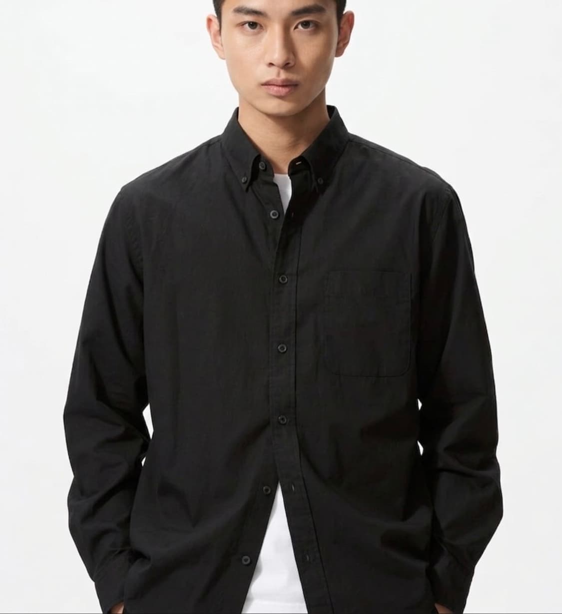 유니클로 엑스트라파인브로드코튼 블랙셔츠 새상품 팝니다.    상품이미지1