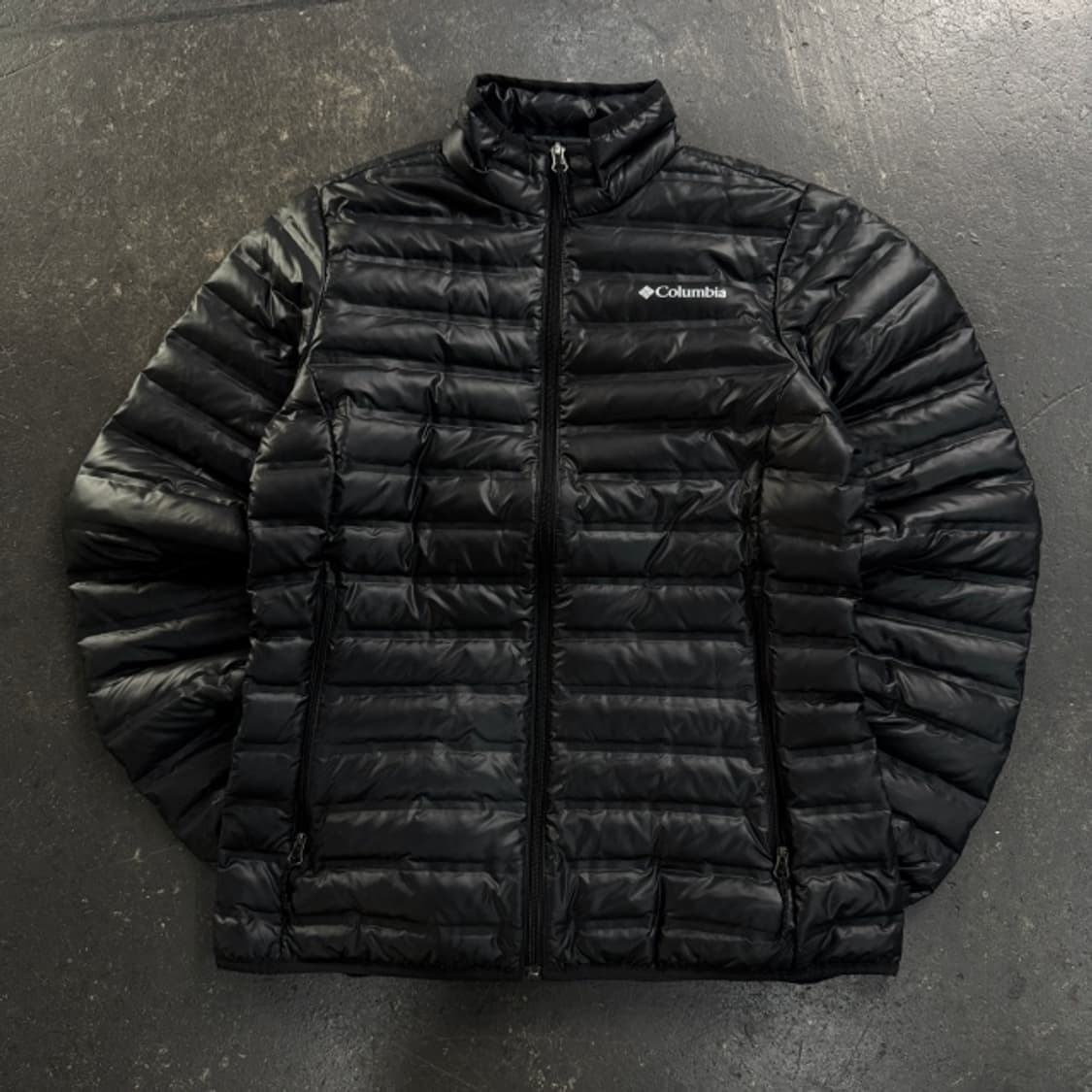 100 콜럼비아 경량패딩 민트급 상품이미지1