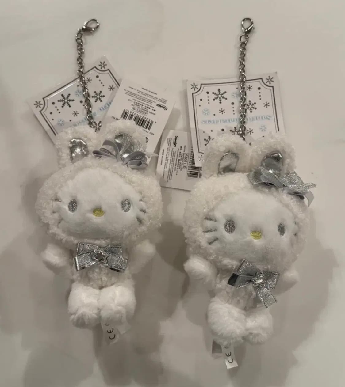 산리오 후와후왓 스노우래빗 키티 키링 상품이미지1