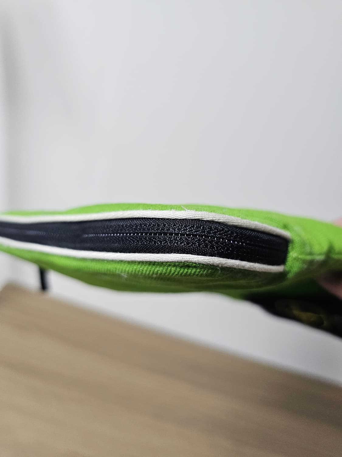 스톤아일랜드 와펜 클러치 상품이미지5