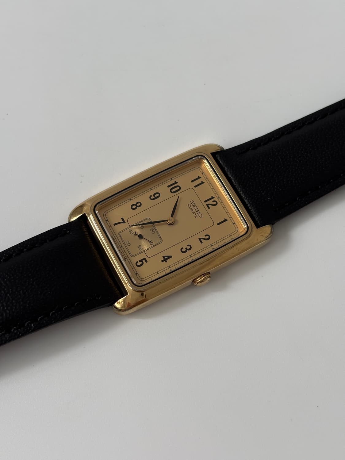 1980s Small Seconds Gold Tank Quartz 상품이미지5