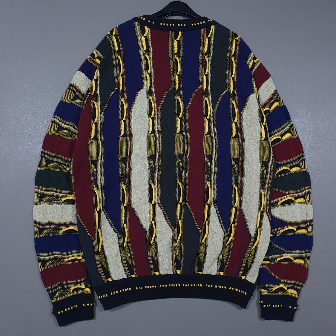 실측 XL) COGGI 코지 쿠지 테리 소재 케이블 3D 니트 스웨터 상품이미지5