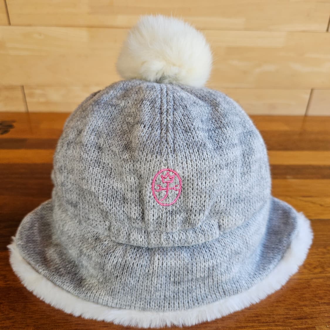 까스텔바작 토끼털방울 겨울골프모자
 상품이미지3