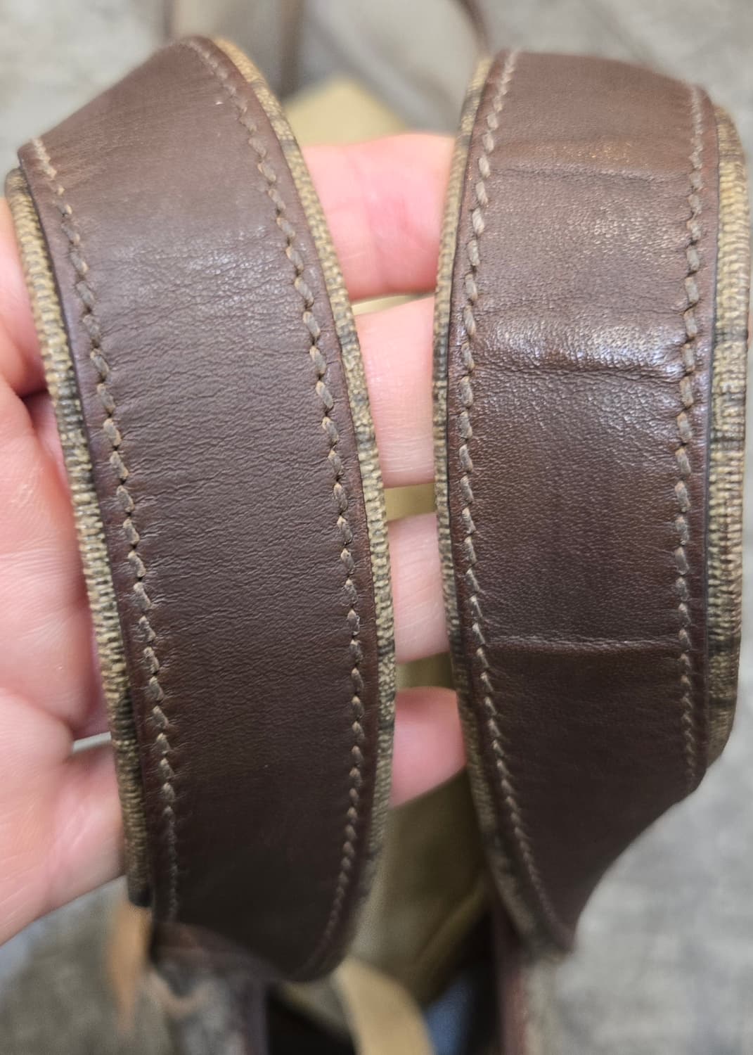 구찌 GG 로고 토트백 브라운 상품이미지5