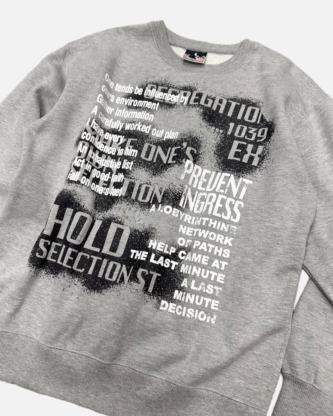 grunge lettering grey sweatshirt 상품이미지2