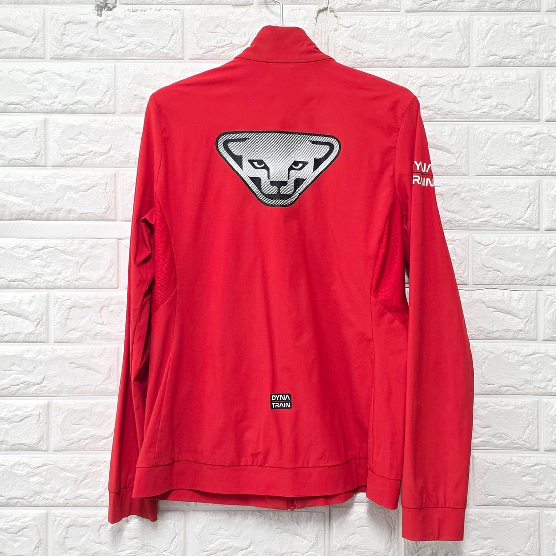 택포_ 다이나핏 빨간색 트레이닝 자켓 M 상품이미지4