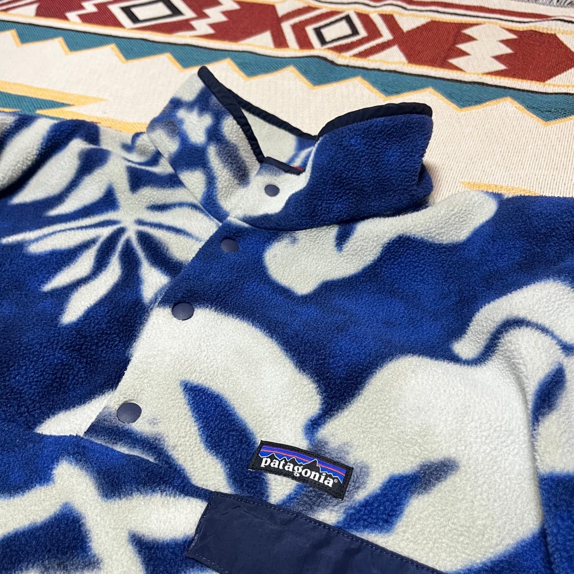 파타고니아 신칠라 스냅티 블루 하와이안 플라워 패턴 L 상품이미지4