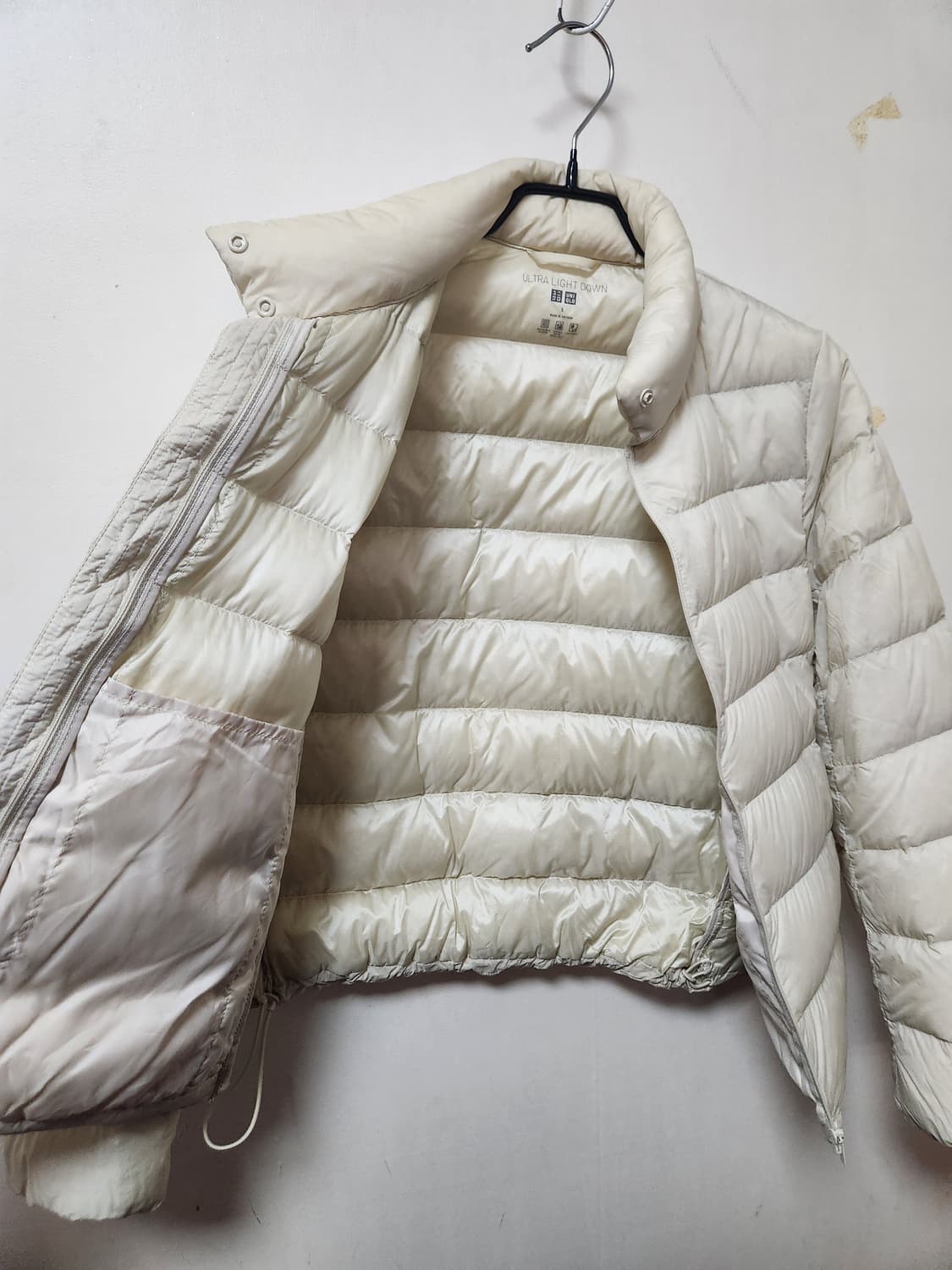 유니클로 울트라라이트 경량패딩 S 상품이미지5