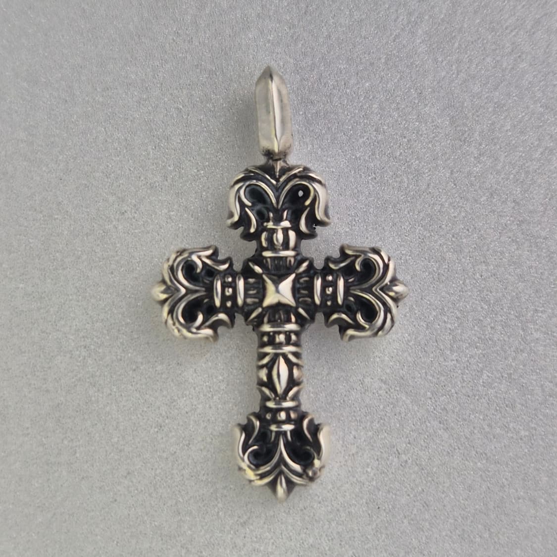 크롬하츠 필리그리 타이니 참 상품이미지3