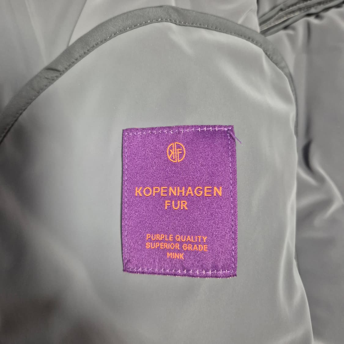 케이시팍 밍크 후드 퀼팅 인조가죽 롱패딩 상품이미지8