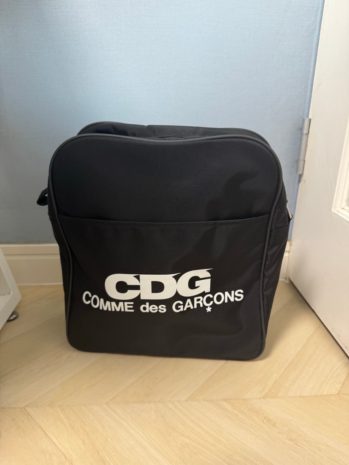 CDG 숄더백 블랙 상품이미지2