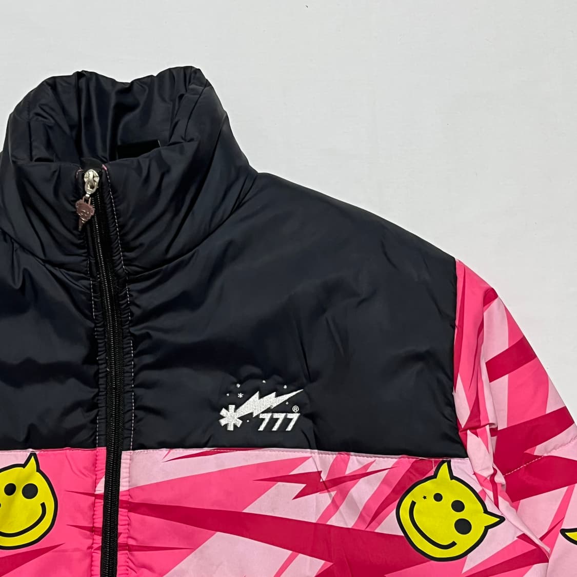 777 패딩 상품이미지2