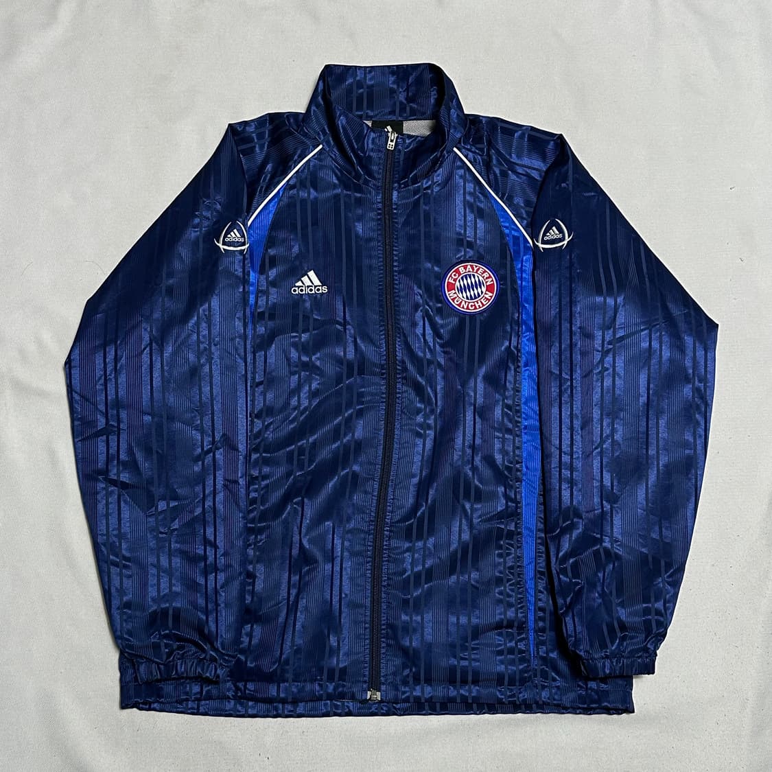 L 아디다스 바리에른뮌헨 트랙 자켓  상품이미지2