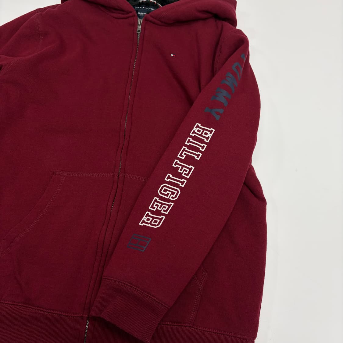 타미힐피거 사이드로고 버건디 후드집업 상품이미지4