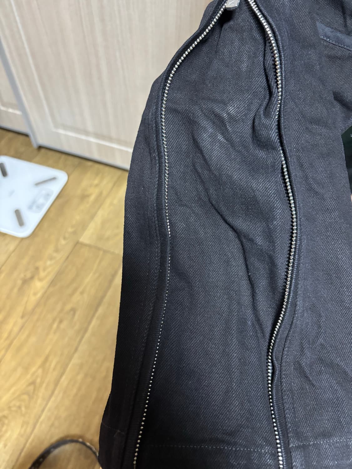 FAR FROM WHAT 패널 카고 팬츠 (초기 드롭 M) 상품이미지7