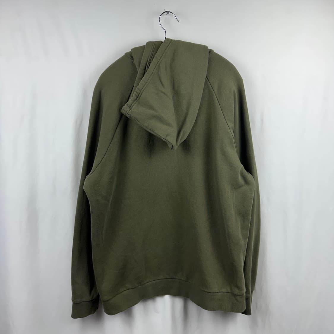 (2XL) 언더아머 자수로고 후드 티 카키 상품이미지7