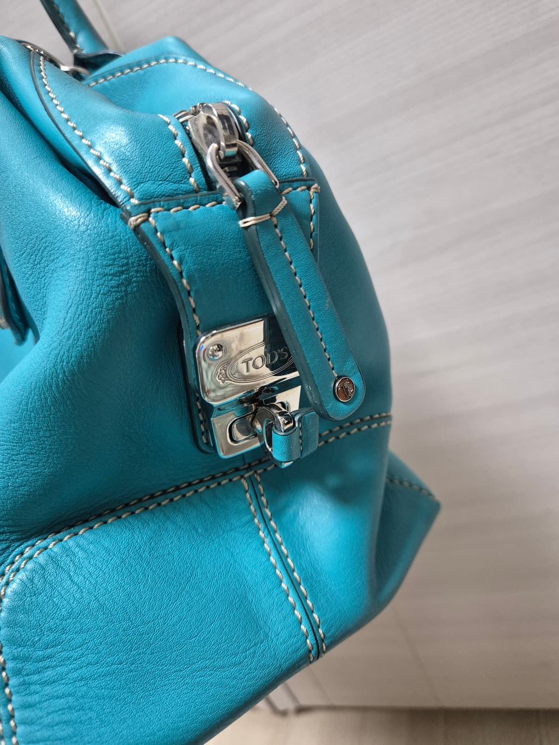 정품 토즈 TODS 디백 D백 토트백 크로스백 천연가죽 상품이미지4