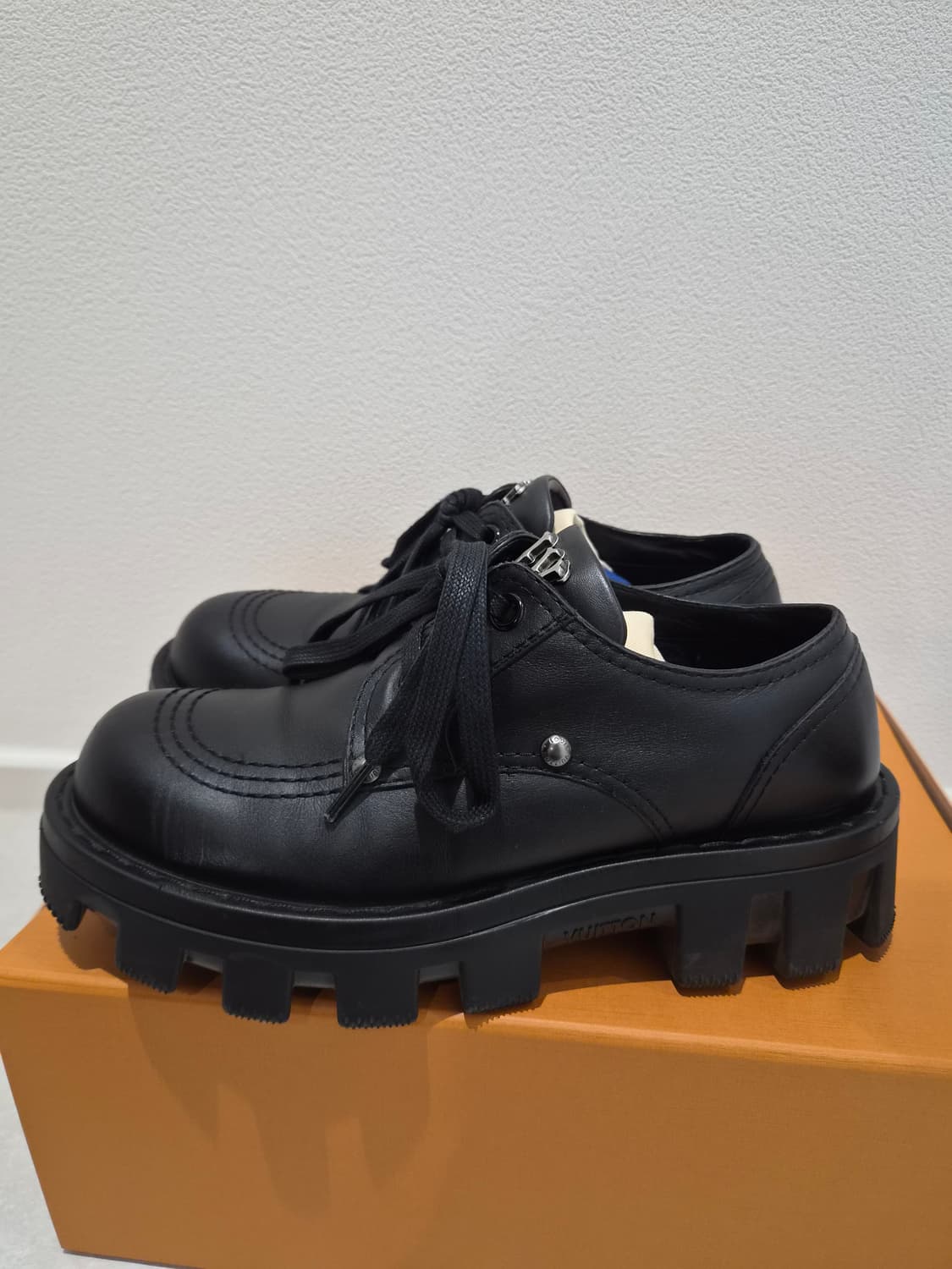 24 시즌 루이비통 체커더비 7.5 사이즈 상품이미지3