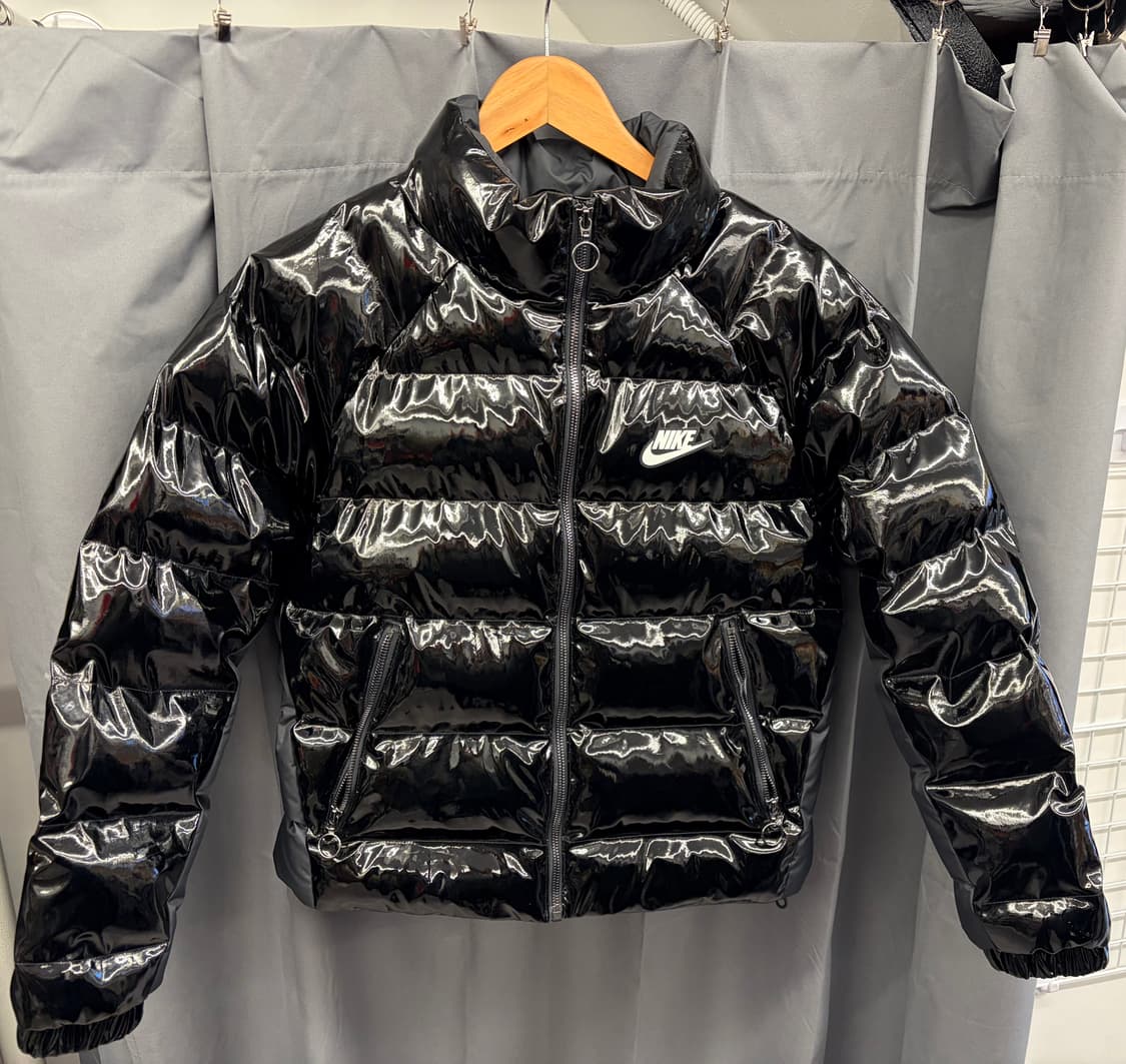 [M] 나이키 여성 유광 숏 패딩 상품이미지1